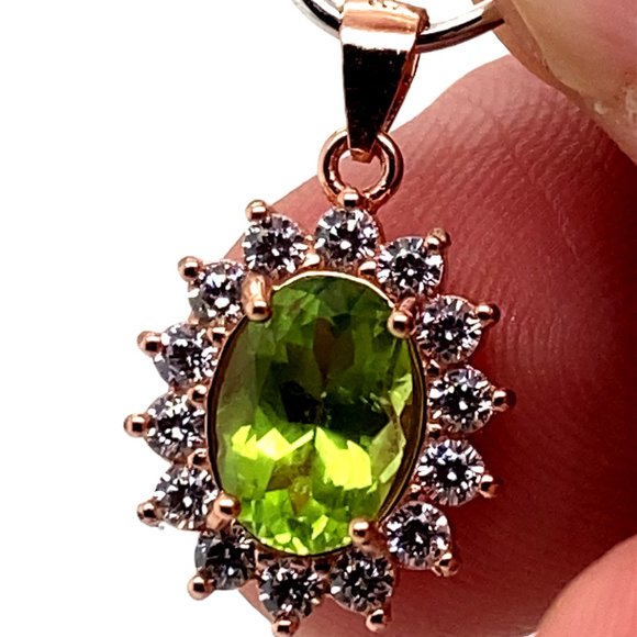 Peridot 1.50ct Rose Gold Solid Silver Pendant - Picture 1 of 7